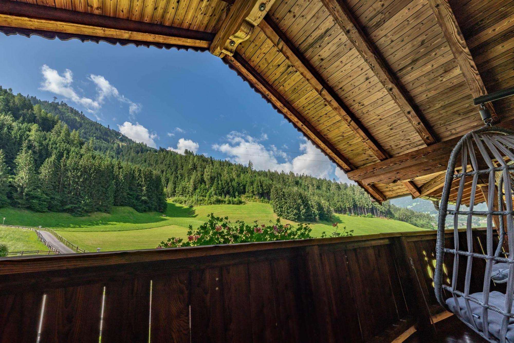 Landhaus Ifangl Mayrhofen Exterior foto
